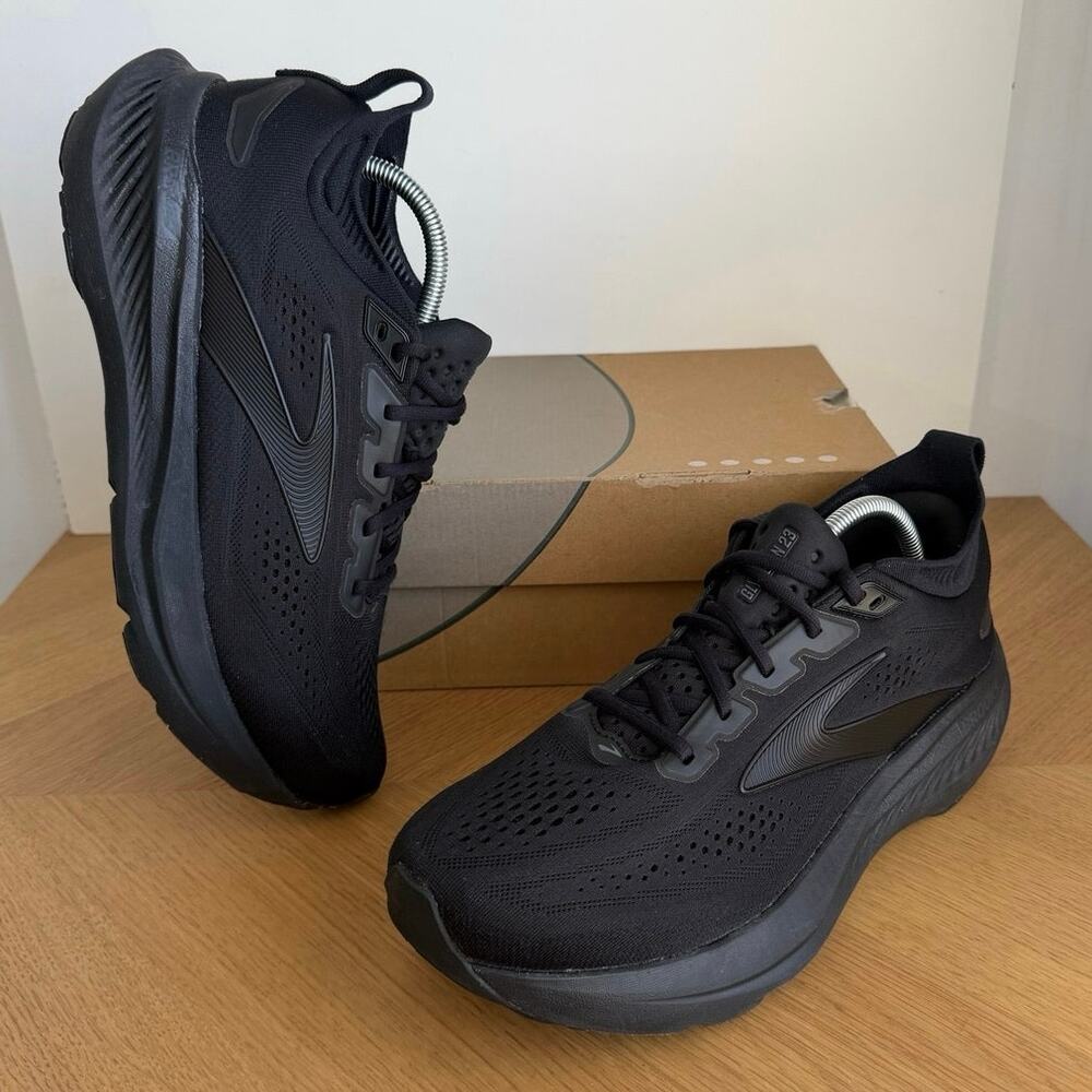 Brooks Glycerin 23 Black/Grey Men Running Sneakers- SZ 10.5